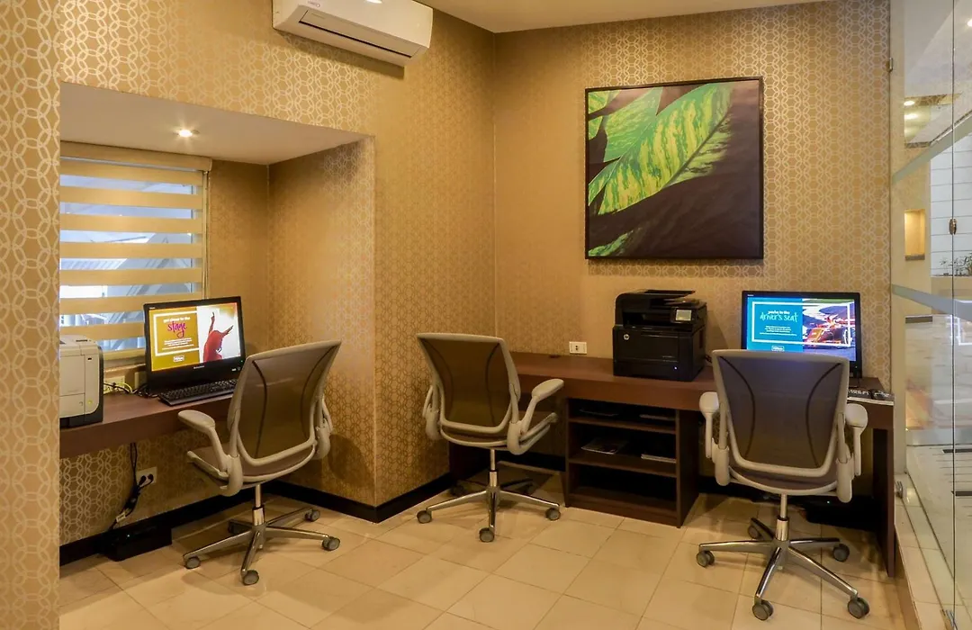 Hilton Garden Inn Guatemala City-1